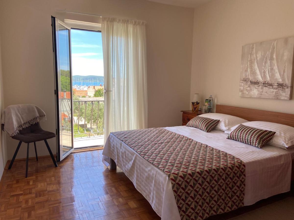 Apartman Noni Биоград-на-Мору Экстерьер фото