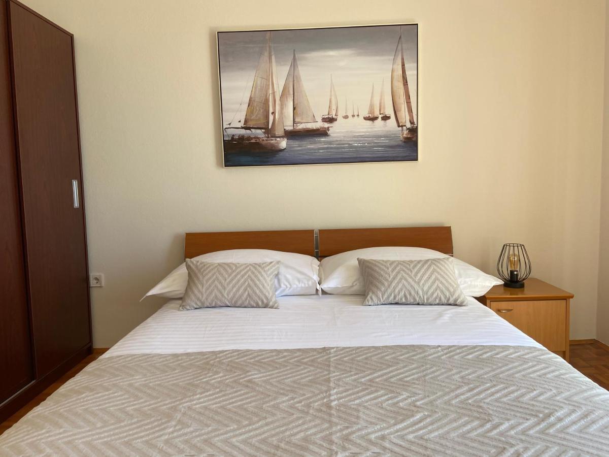 Apartman Noni Биоград-на-Мору Экстерьер фото