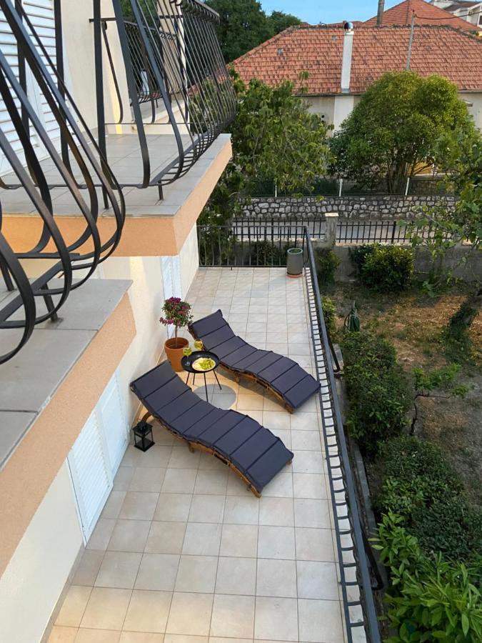 Apartman Noni Биоград-на-Мору Экстерьер фото