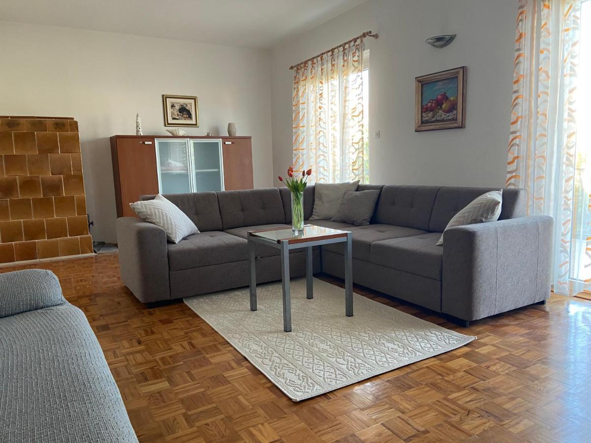 Apartman Noni Биоград-на-Мору Экстерьер фото